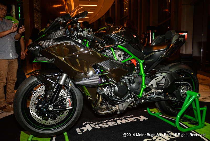 KAWASAKI H2R. H2 & VULCAN-13